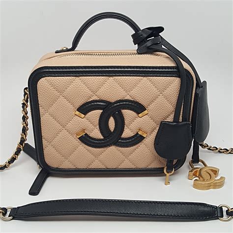 chanel vanity case bag 2023|chanel vanity bag 2021.